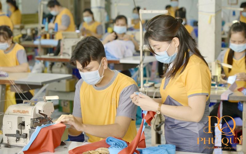 Đồng phục Phú Quý nằm trong top công ty may áo thun đồng phục