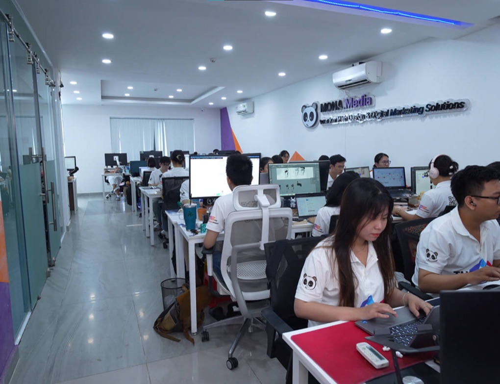 Không gian làm việc tại MONA